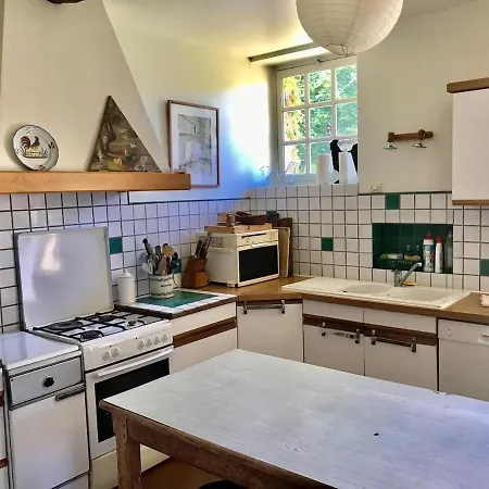 Holiday home Grand A Sur Sarthe *