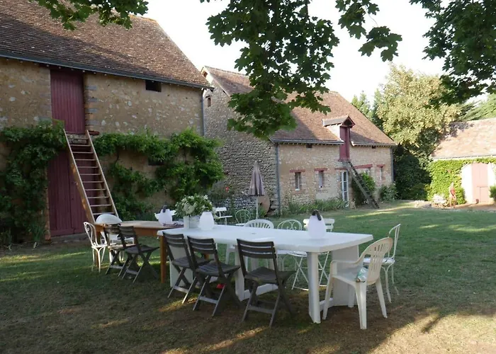 Holiday home Grand A Sur Sarthe Parce-sur-Sarthe